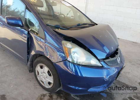 2013 Honda Fit from USA, damaged, VIN JHMGE8H33DC047006